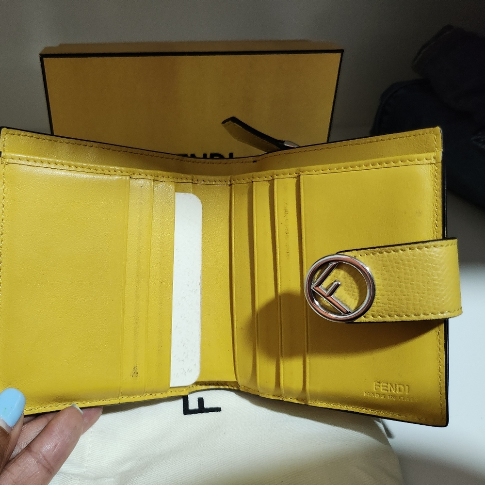 Fendi Wallet - Picture 3 of 5